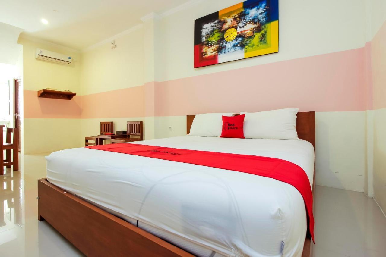 Reddoorz Near Jalan Jendral Sudirman Manado酒店 外观 照片